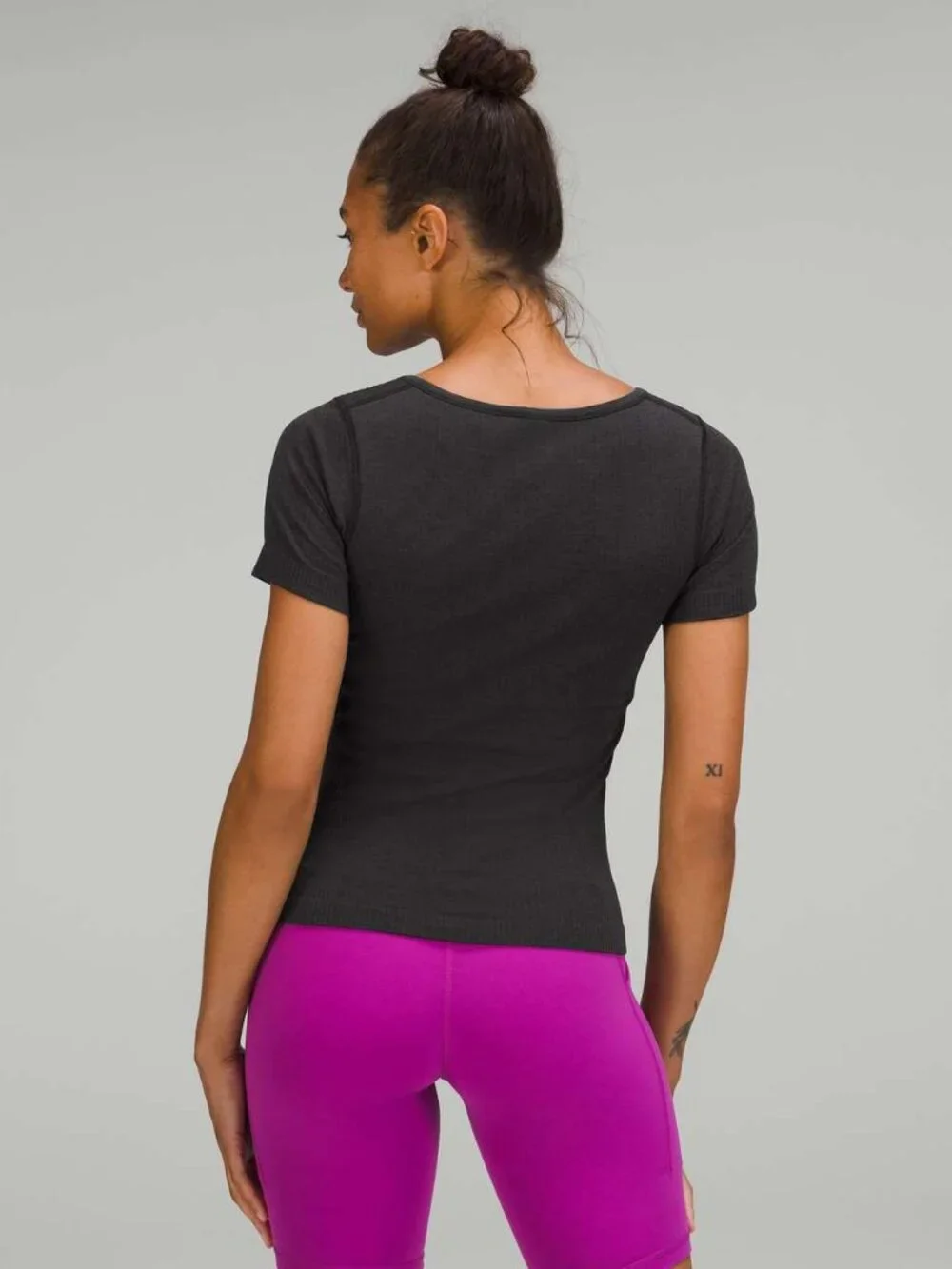 lululemon Ebb to Street Short Sleeve Shirt Black Size 6